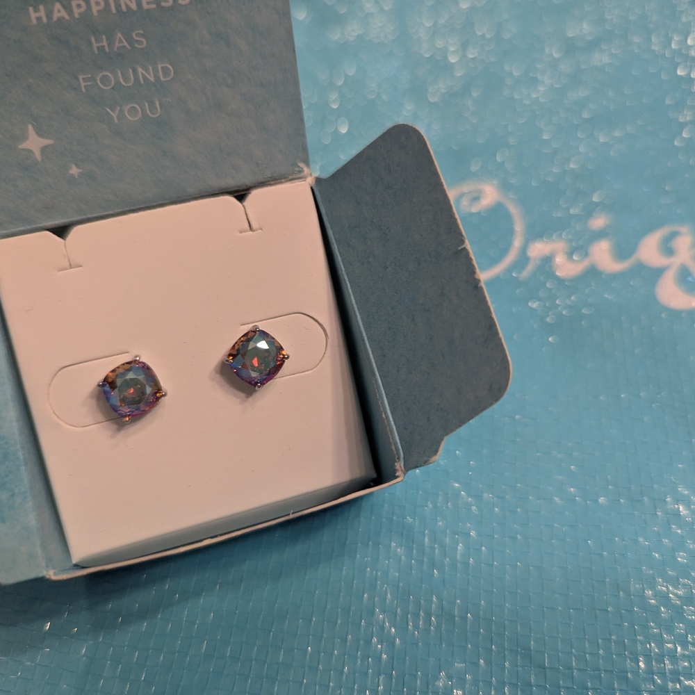 Origami Owl Clara Mini Stud Earrings